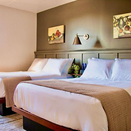 Meeting House Boutique Hotel Falls Church Bagian luar foto