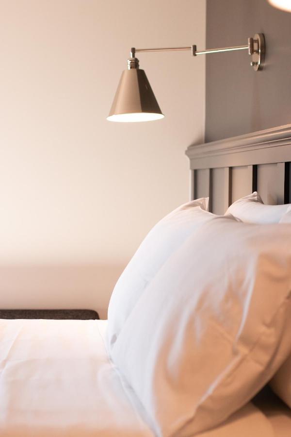 Meeting House Boutique Hotel Falls Church Bagian luar foto