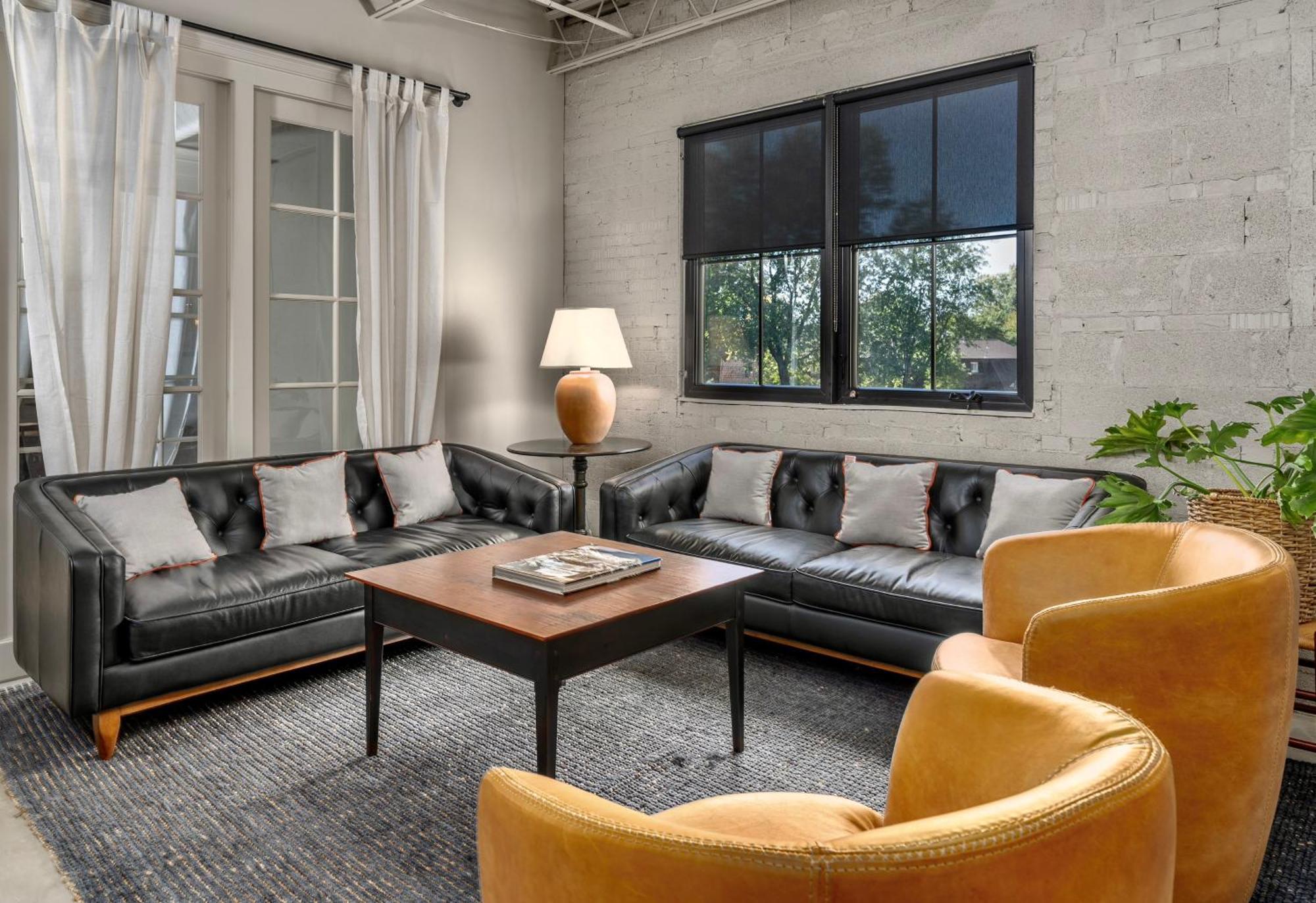 Meeting House Boutique Hotel Falls Church Bagian luar foto