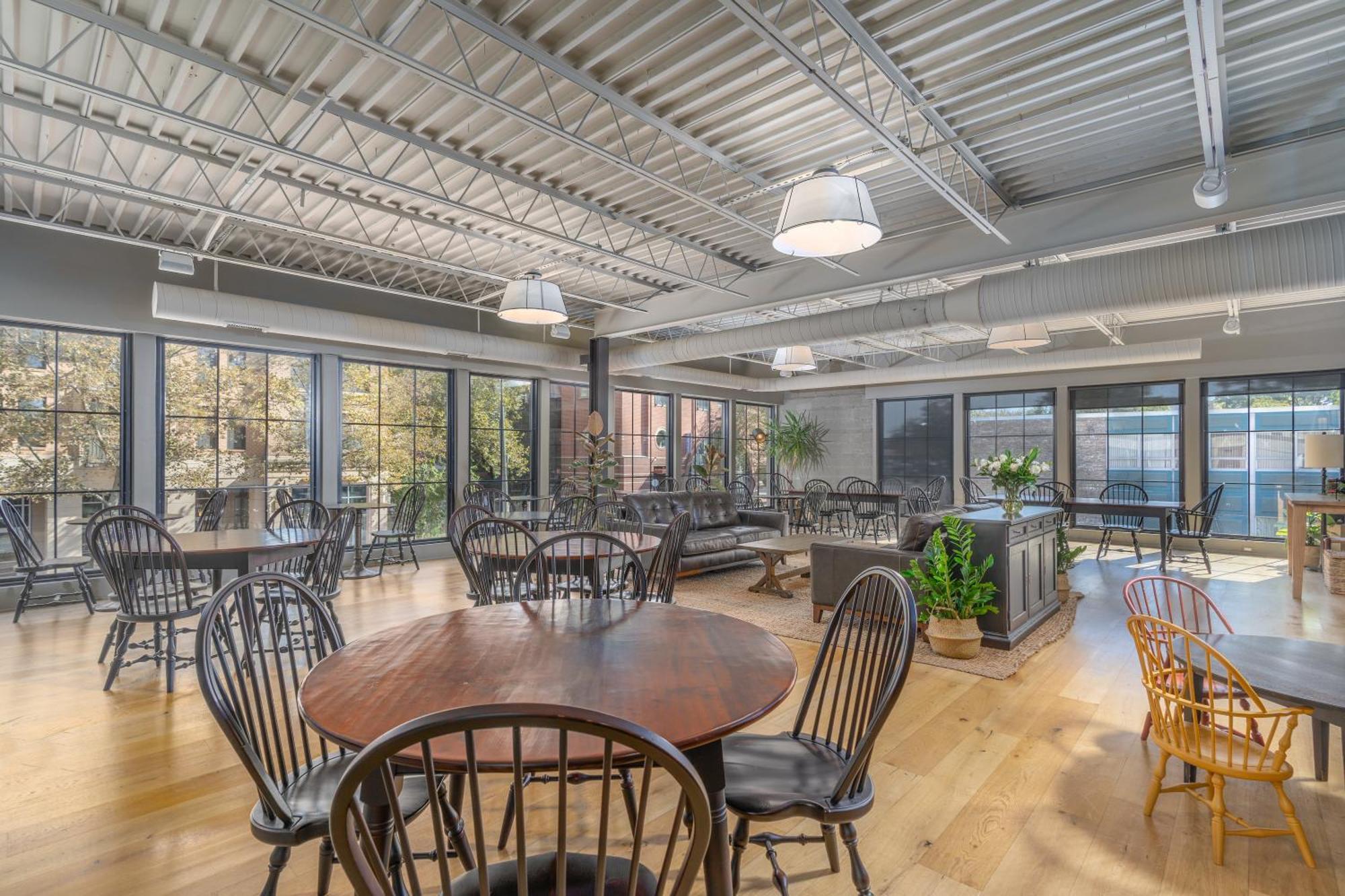 Meeting House Boutique Hotel Falls Church Bagian luar foto
