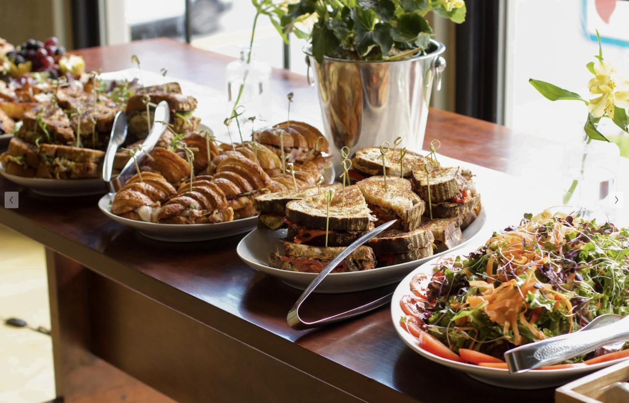 Meeting House Boutique Hotel Falls Church Bagian luar foto